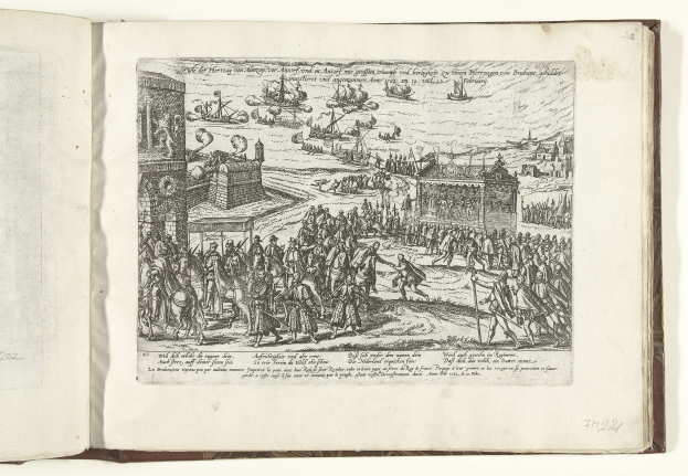 Ein aufgeschlagenes Buch mit einer Zeichnung einer Menge von Menschen, die sich unterhalten, auf einer Seite neben Text und anderen Illustrationen.