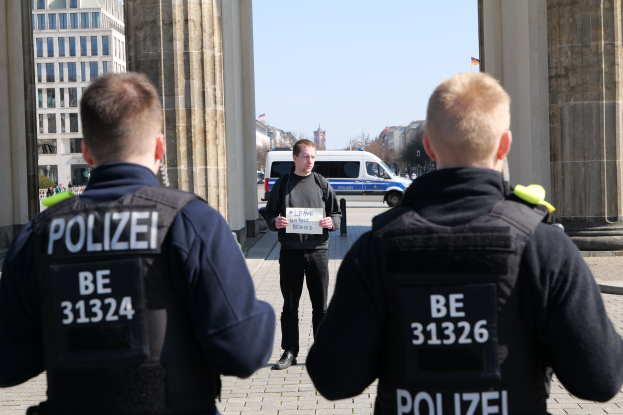 Tödliche Schusswaffe in Arnsberg, Hochsauerlandkreis - Dortmunder Mordkommission ermittelt