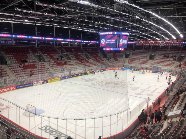 Cologne Sharks Keep Upper Hand Against Iserlohn Roosters