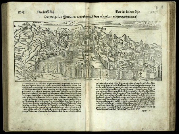 Offenes Buch aus der jüdischen Nationalbibliothek mit einer Stadtillustration, Text und Bildern auf einem schwarzen Hintergrund.