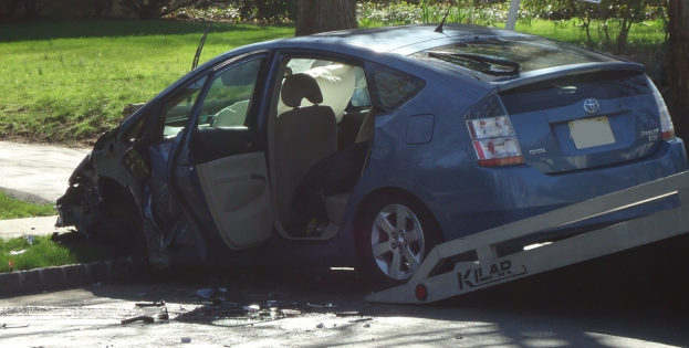 POL-RBK: Rosrath - Vorsicht vor wilden Tieren - Unfall mit zwei leicht Verletzten nach Ausweichmanöver
