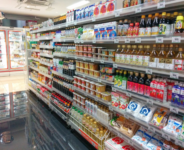 Hilferuf        Moerser Tafel braucht neue Räumlichkeiten